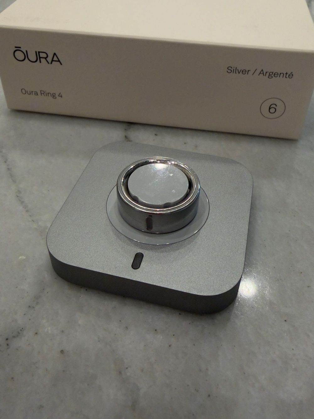 Oura Ring 4 Silver size 6
